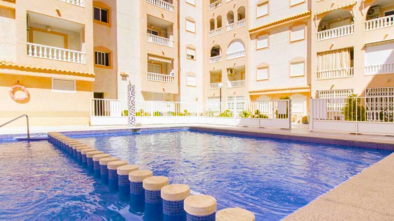Apartamento Laloma 72 №6 Torrevieja Luaran gambar